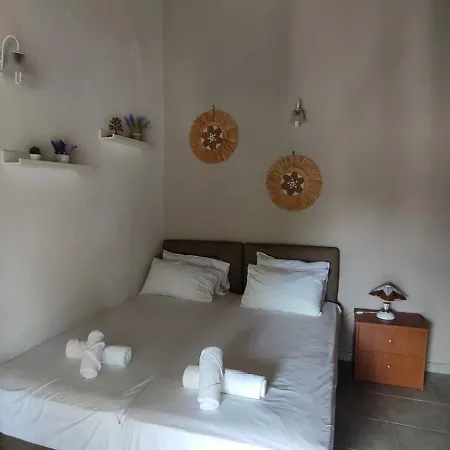 Katerina Rooms1 Nea Kallikrateia
