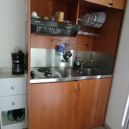 Katerina Rooms1 * Nea Kallikrateia