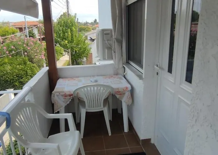 Apartman Katerina Rooms1 Nea Kallikrateia